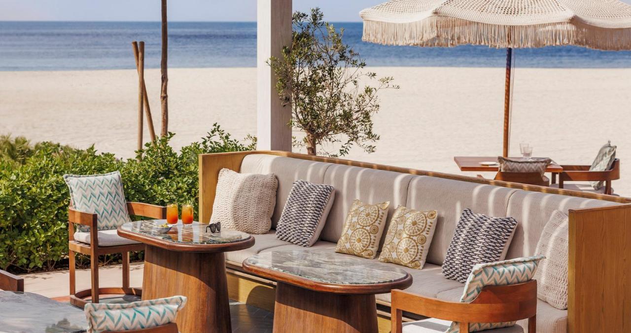Jumeirah Beach Hotel Dubai Exterior foto Beach Club