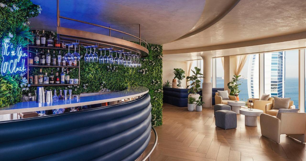 Jumeirah Beach Hotel Dubai Exterior foto The Sky Bar